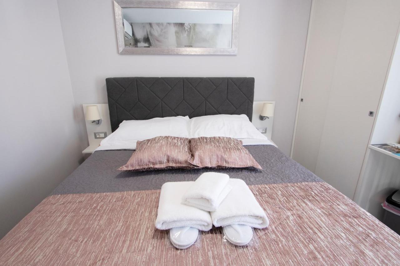 Calm Apartment & Room Zadar Extérieur photo